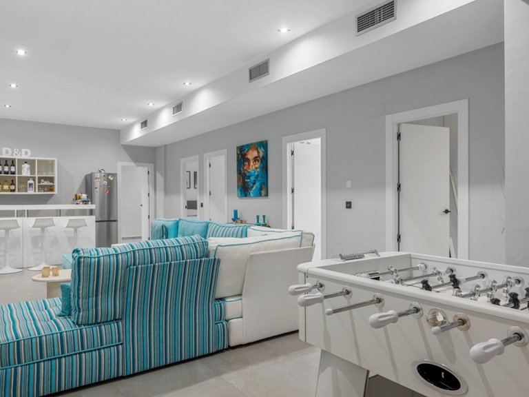 Villa for Sale in Orihuela Costa, Alicante 27
