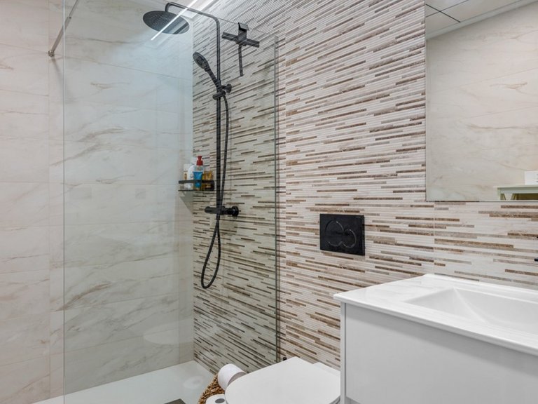 Villa for Sale in Orihuela Costa, Alicante 32