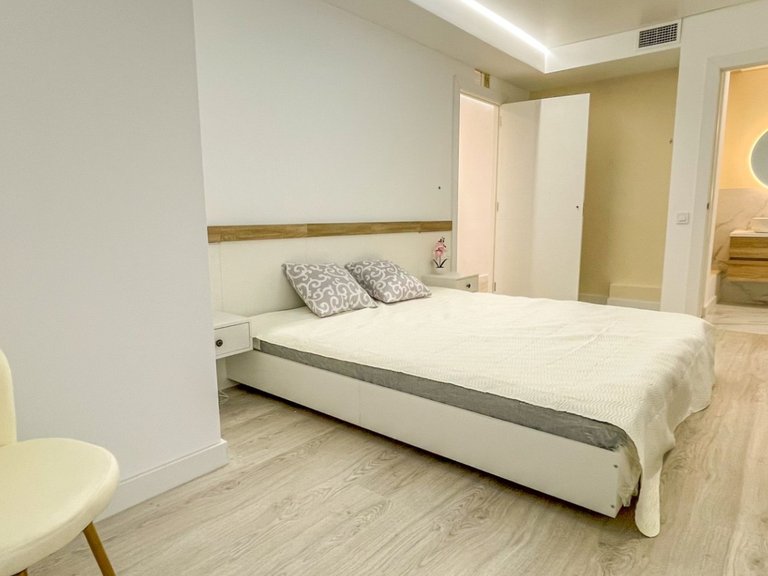 Apartment for Sale in Torrevieja, Alicante 10