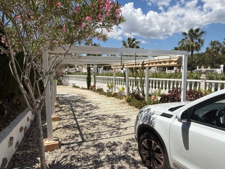 Villa for Sale in Orihuela, Alicante 33