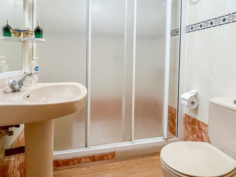 Apartment for Sale in Torrevieja, Alicante 16