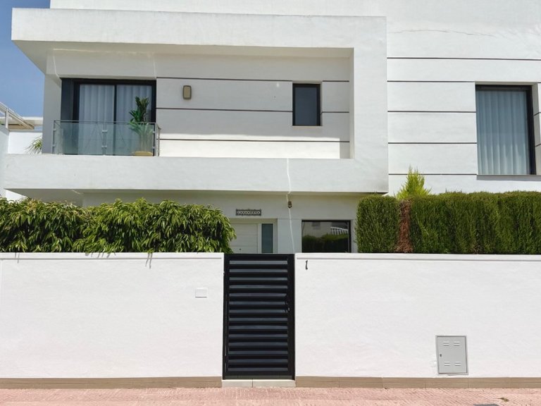 Villa for Sale in Ciudad Quesada, Alicante 3