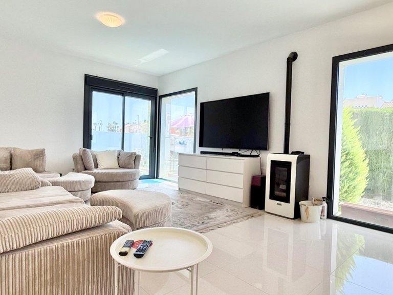 Villa for Sale in Ciudad Quesada, Alicante 12