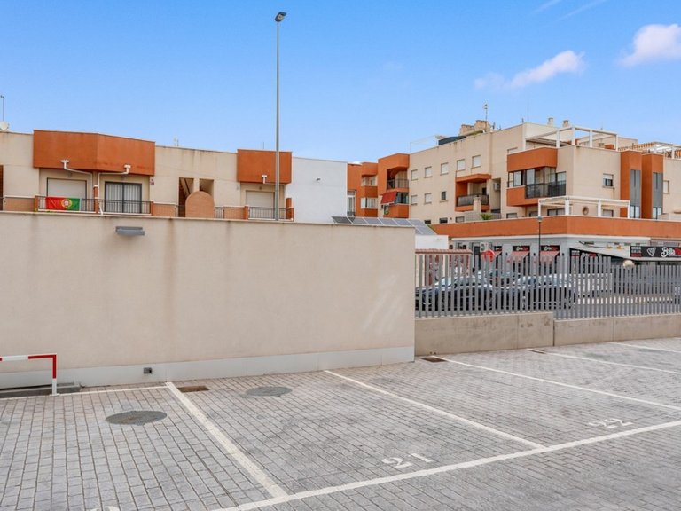 Apartment for Sale in Orihuela Costa, Alicante 26
