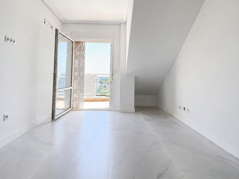 Apartment for Sale in Orihuela Costa, Alicante 9