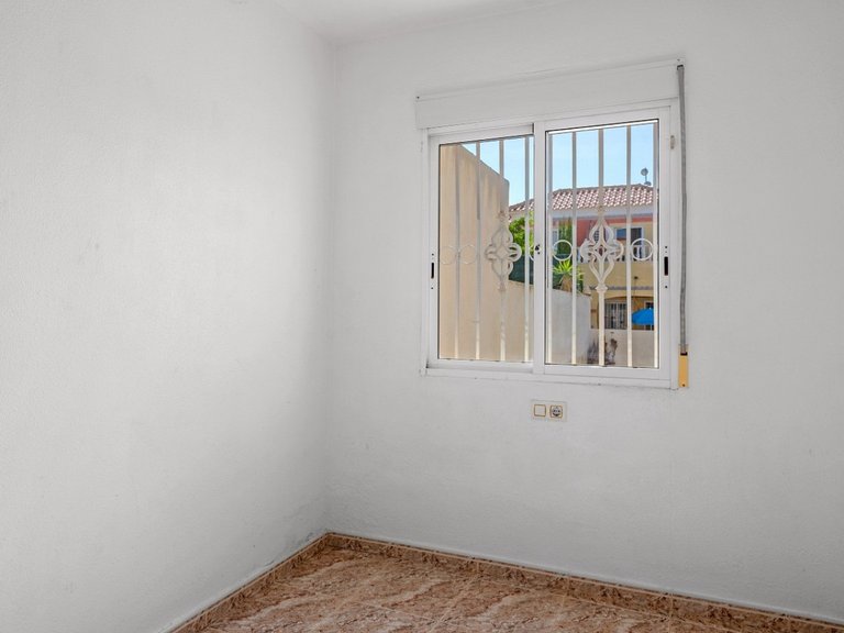 Villa for Sale in Orihuela Costa, Alicante 10
