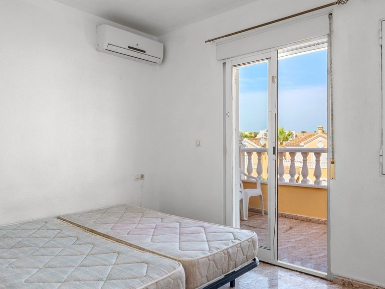 Villa for Sale in Orihuela Costa, Alicante 13