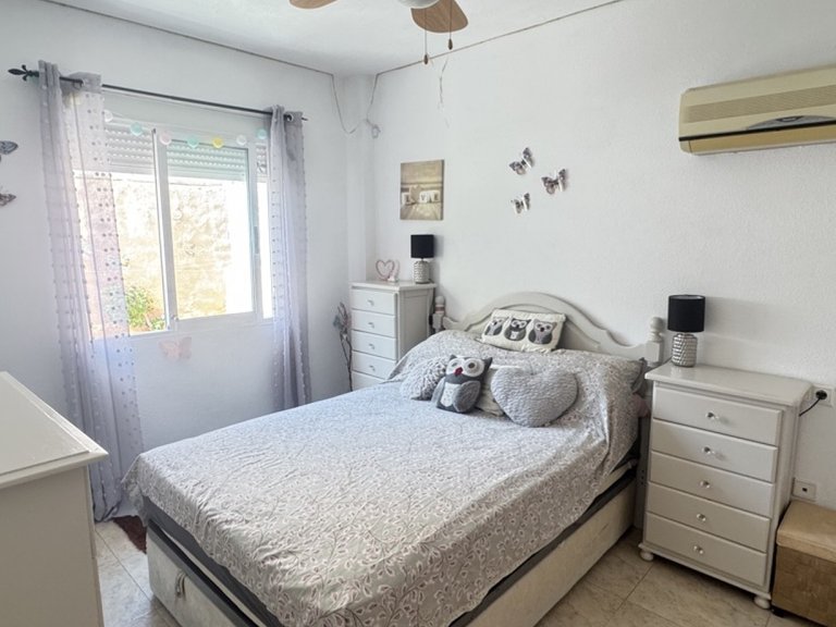 Villa for Sale in Orihuela Costa, Alicante 10