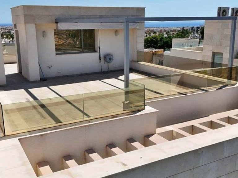 Villa for Sale in Orihuela Costa, Alicante 7