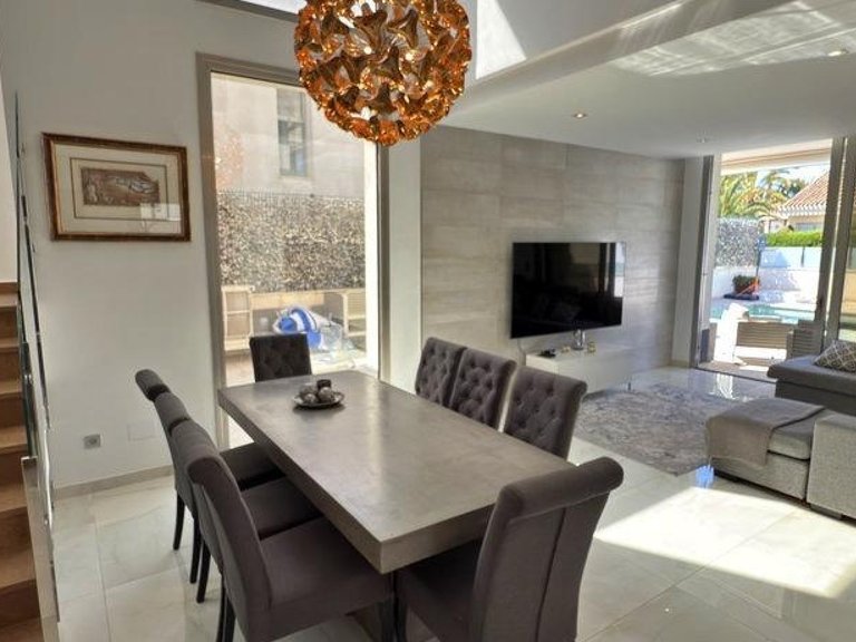 Villa for Sale in Orihuela Costa, Alicante 16