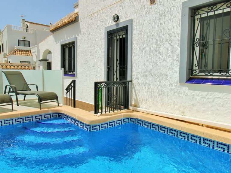 Town House for Sale in Orihuela Costa, Alicante 2