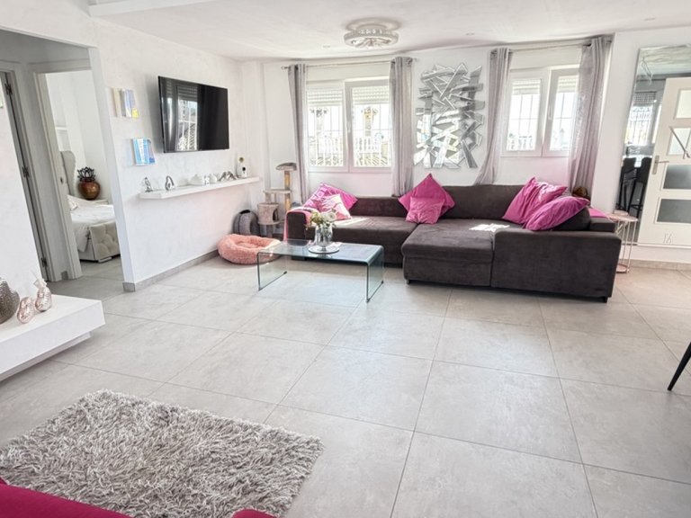 Villa for Sale in San Miguel De Salinas, Alicante 8