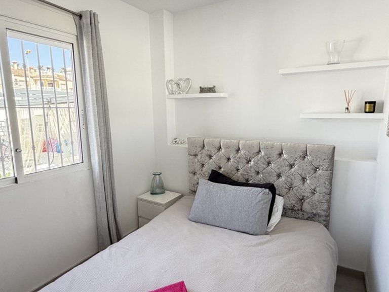Villa for Sale in San Miguel De Salinas, Alicante 11