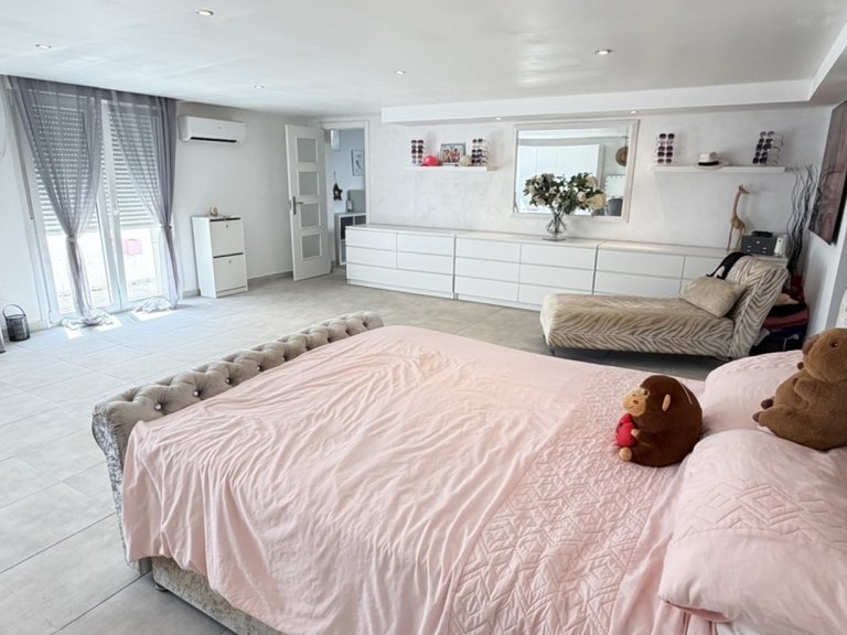 Villa for Sale in San Miguel De Salinas, Alicante 21