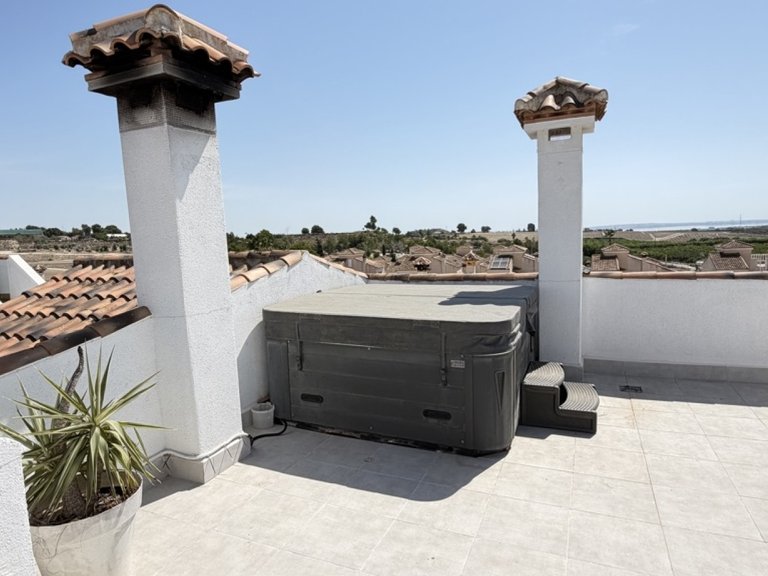 Villa for Sale in San Miguel De Salinas, Alicante 27