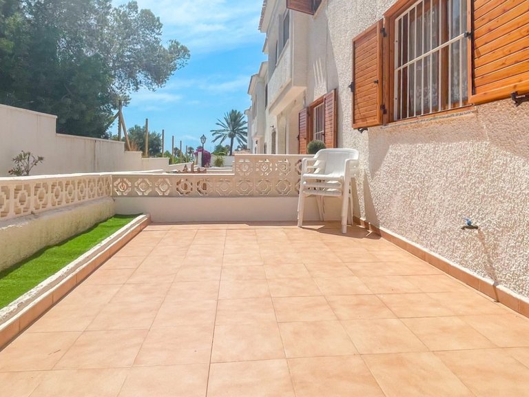 Town House for Sale in Orihuela Costa, Alicante 2