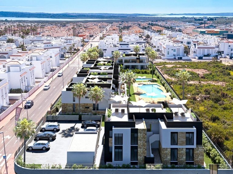 Villa for Sale in Rojales, Alicante 3
