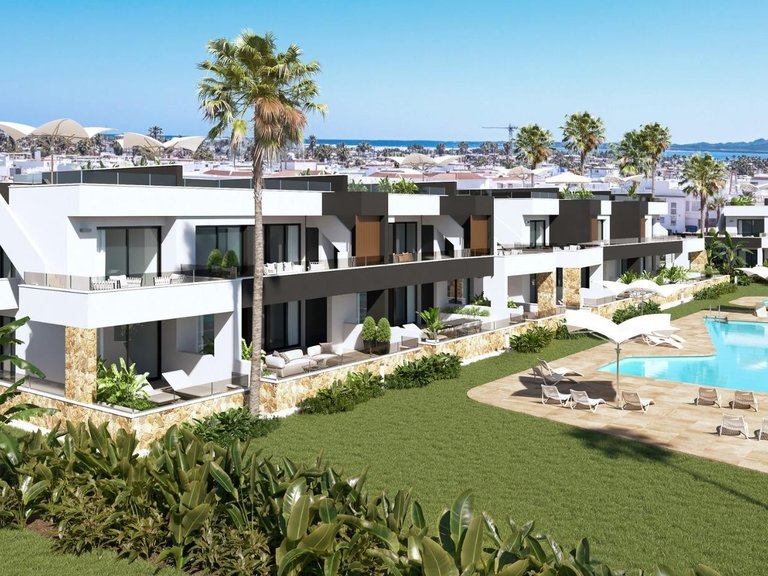 Villa for Sale in Rojales, Alicante 4