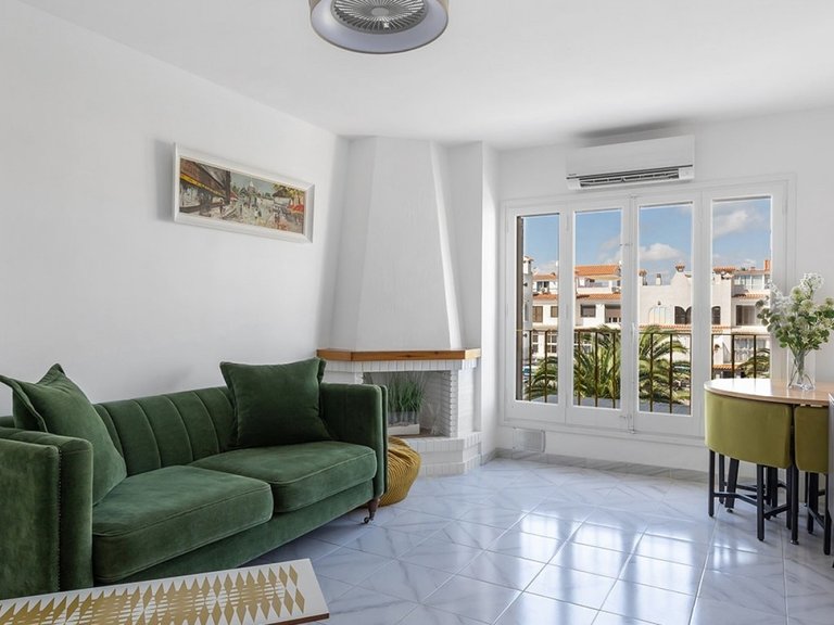 Apartment for Sale in La Mata, Alicante 1