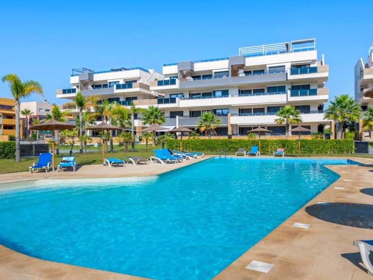Apartment for Sale in Orihuela Costa, Alicante 2