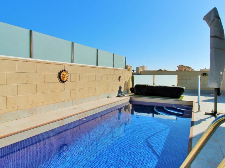 Villa for Sale in Orihuela Costa, Alicante 28