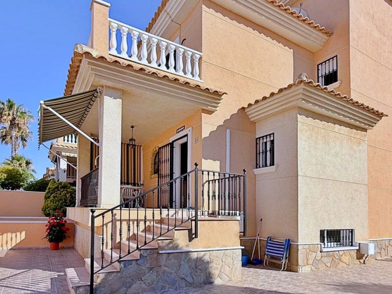 Villa for Sale in Orihuela, Alicante 9