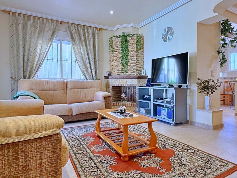 Villa for Sale in Orihuela, Alicante 19
