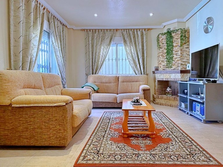 Villa for Sale in Orihuela, Alicante 20