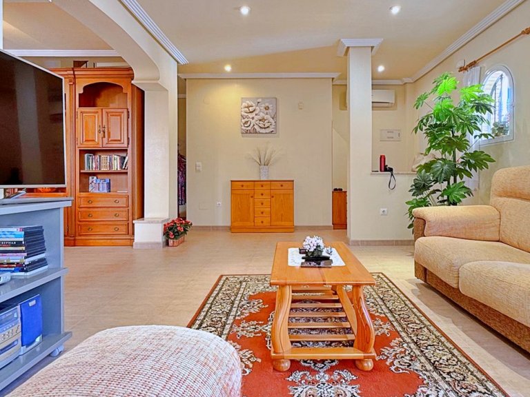 Villa for Sale in Orihuela, Alicante 24