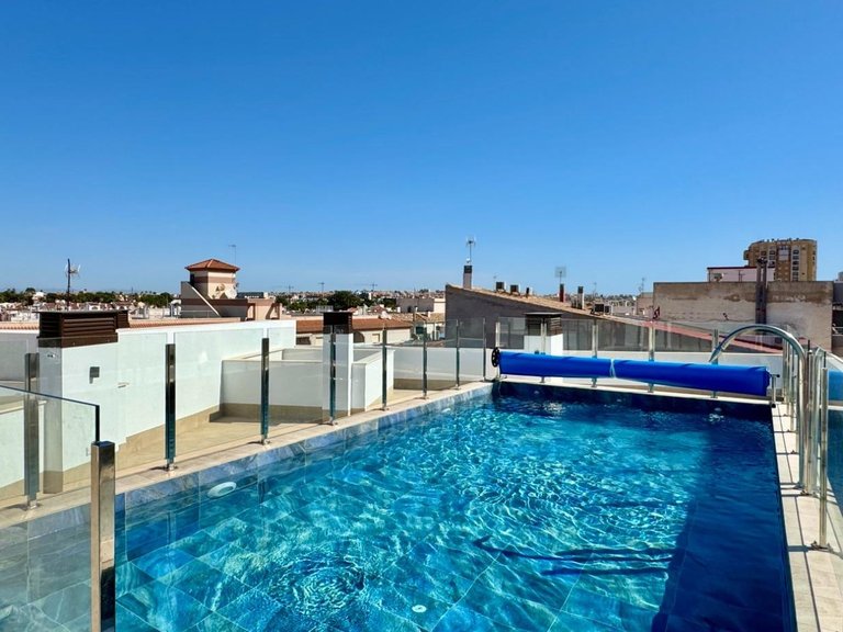 Apartment for Sale in Torrevieja, Alicante 1