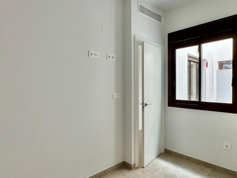 Apartment for Sale in Torrevieja, Alicante 6