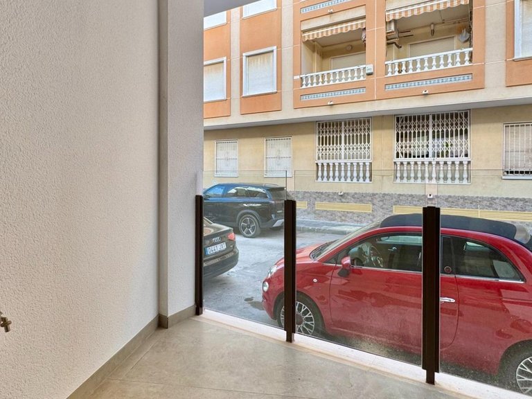 Apartment for Sale in Torrevieja, Alicante 19