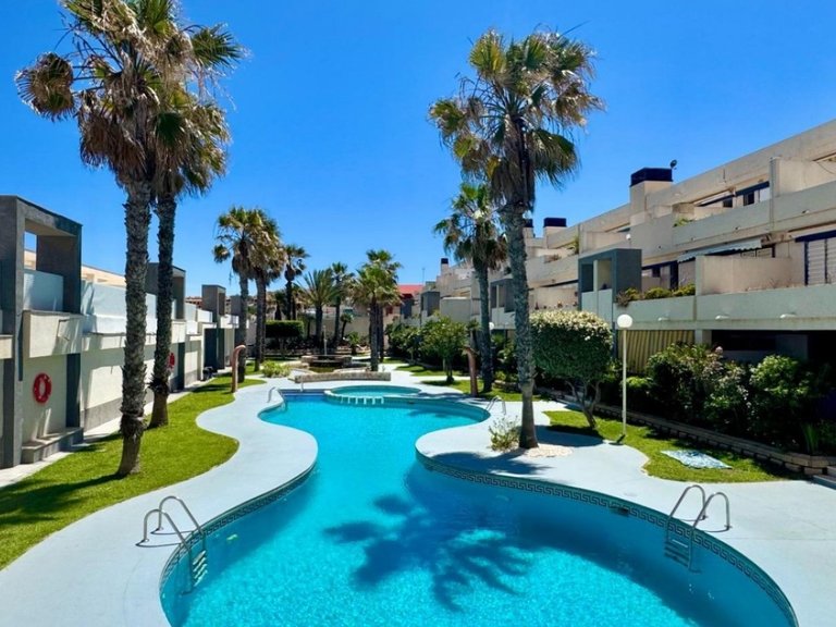Apartment for Sale in Torrevieja, Alicante 1