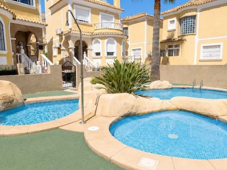 Villa for Sale in Orihuela Costa, Alicante 1