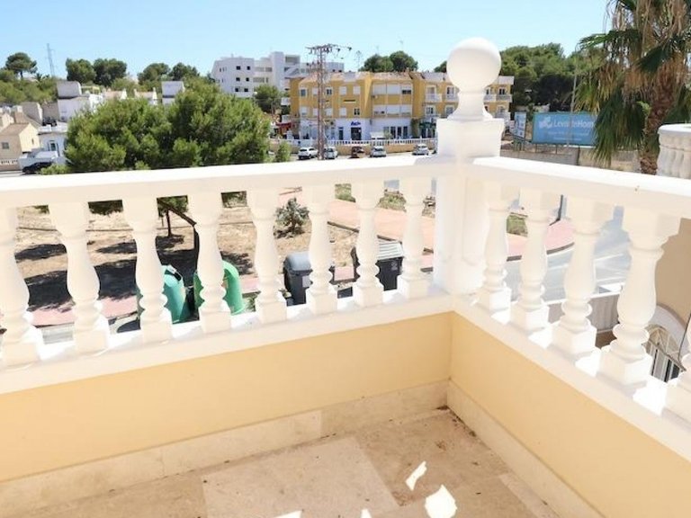 Villa for Sale in Orihuela Costa, Alicante 13