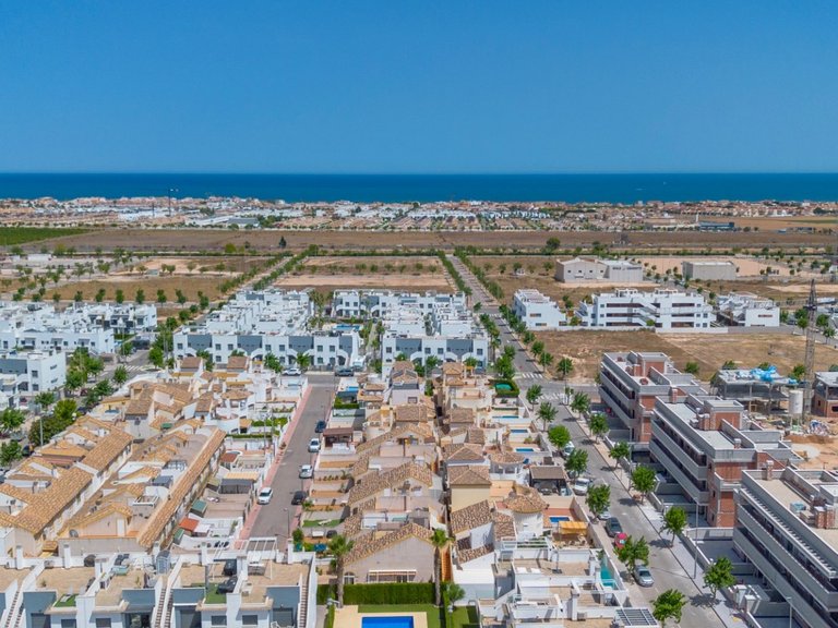 Apartment for Sale in Pilar De La Horadada, Alicante 2