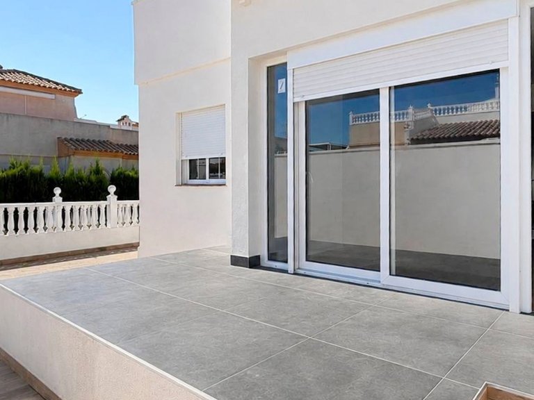Town House for Sale in Orihuela Costa, Alicante 14