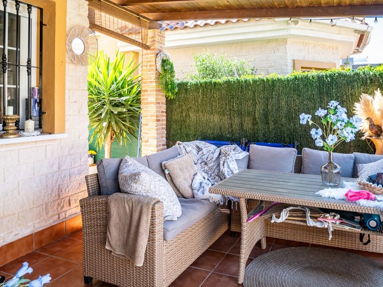 Villa for Sale in Guardamar Del Segura, Alicante 4