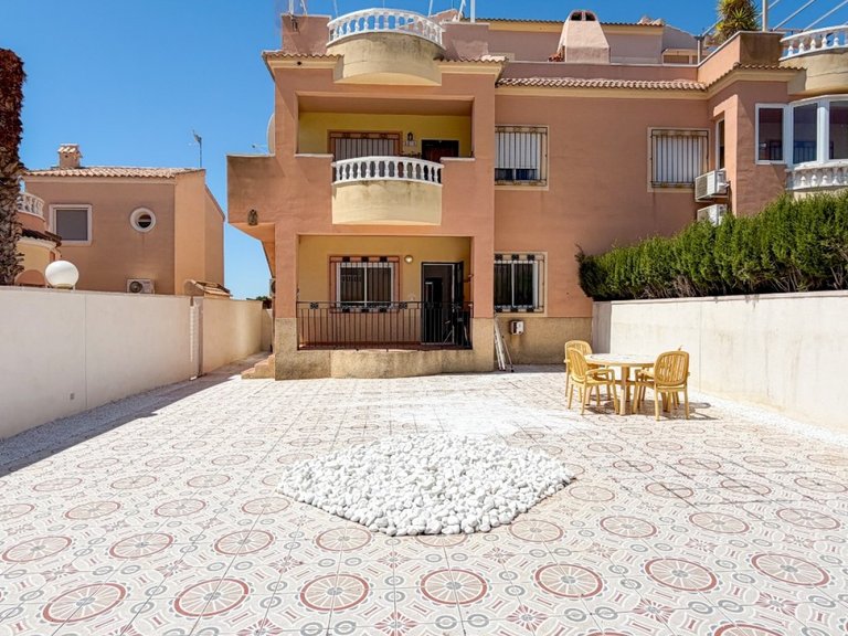 Apartment for Sale in Orihuela Costa, Alicante 37