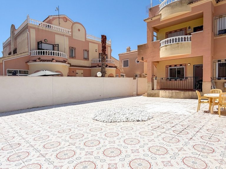 Apartment for Sale in Orihuela Costa, Alicante 38