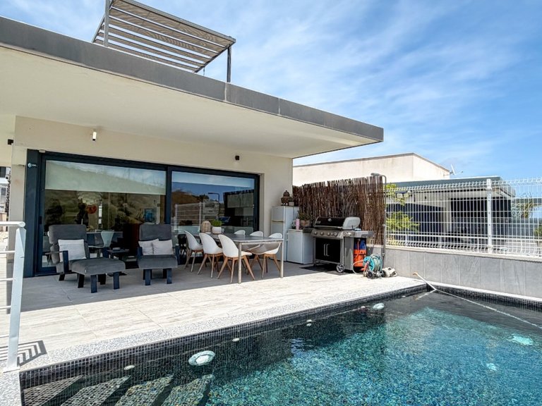 Villa for Sale in San Miguel De Salinas, Alicante 6