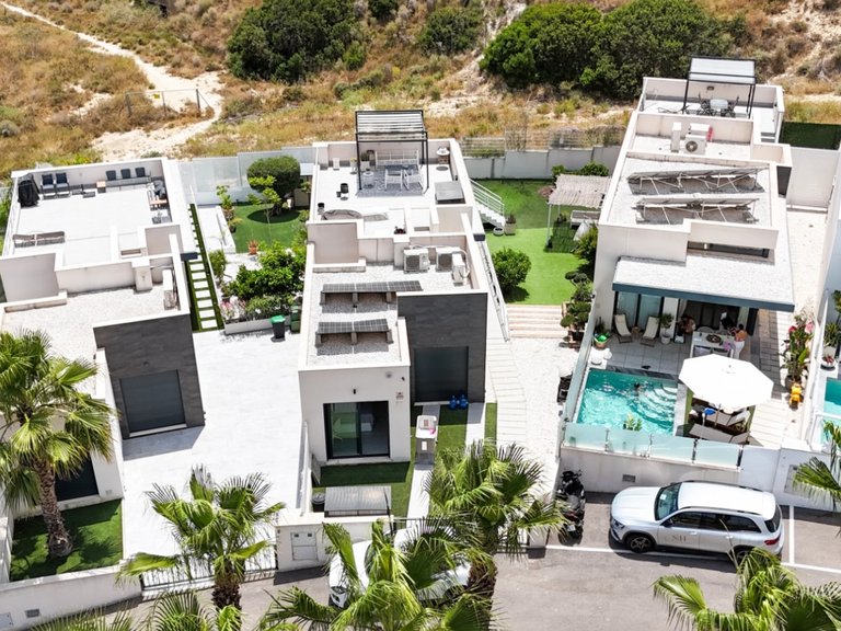 Villa for Sale in San Miguel De Salinas, Alicante 12