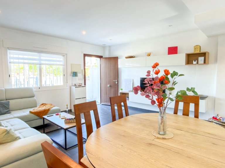 Villa for Sale in Torrevieja, Alicante 11