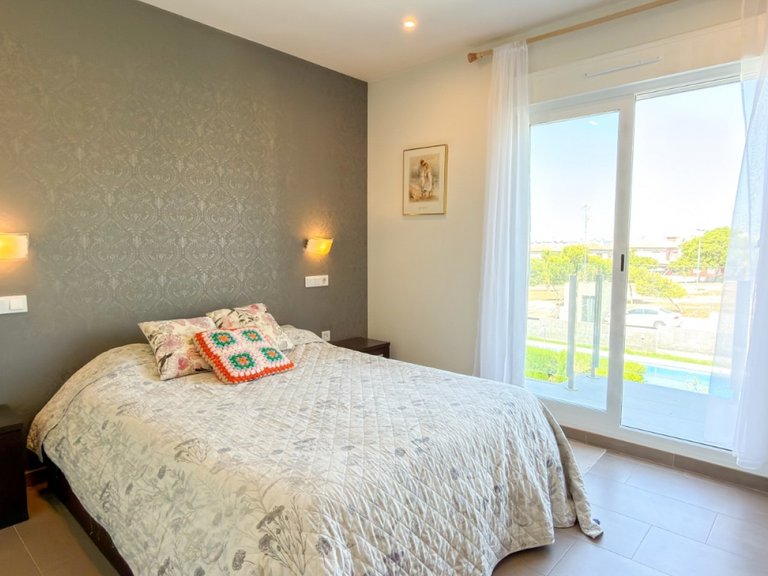 Villa for Sale in Torrevieja, Alicante 19