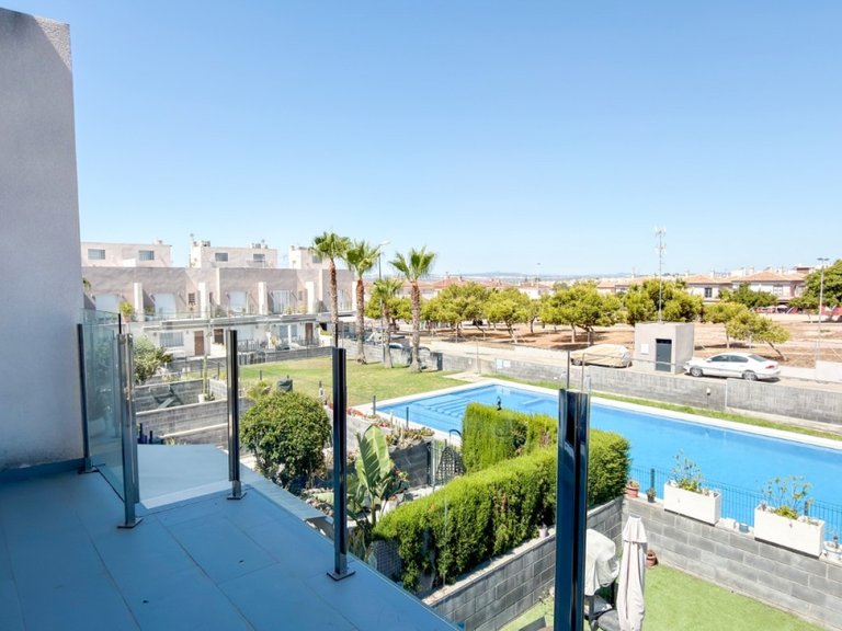 Villa for Sale in Torrevieja, Alicante 22