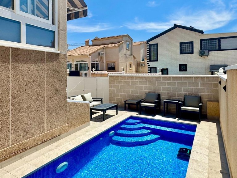 Villa for Sale in Orihuela Costa, Alicante 23