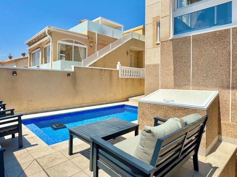 Villa for Sale in Orihuela Costa, Alicante 25