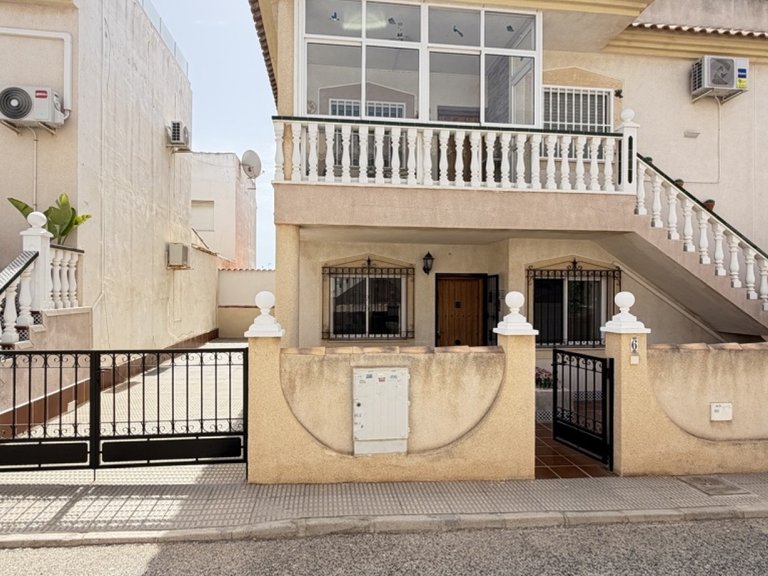 Apartment for Sale in Orihuela Costa, Alicante 1