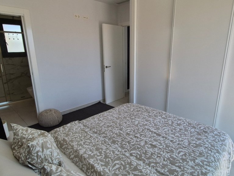 Villa for Sale in Torrevieja, Alicante 36