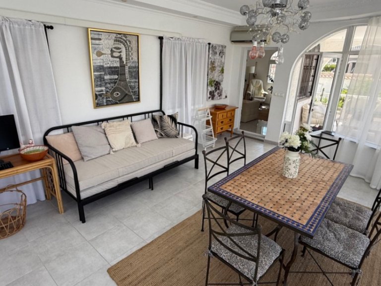Villa for Sale in Torrevieja, Alicante 6